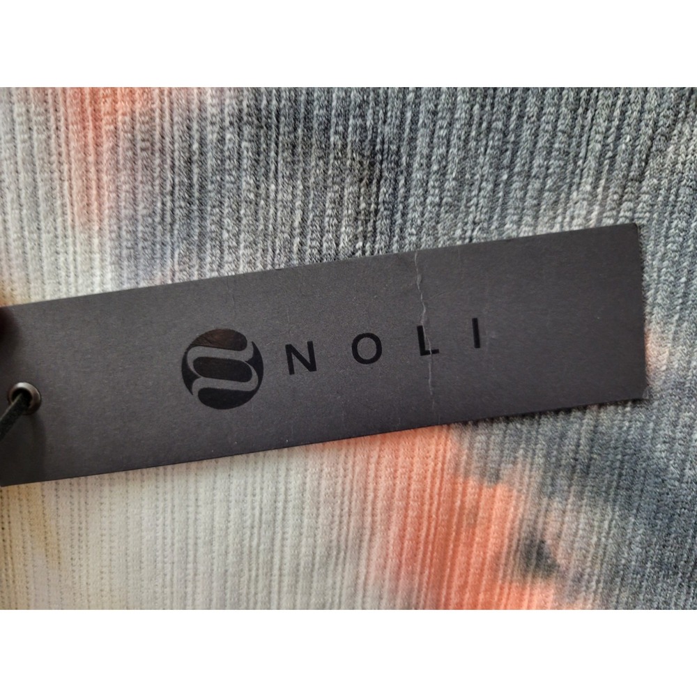 Noli Yoga Activeware Cropped Air Tank Womens Large Orange Navy Tie Dye NWT - Picture 4 of 6